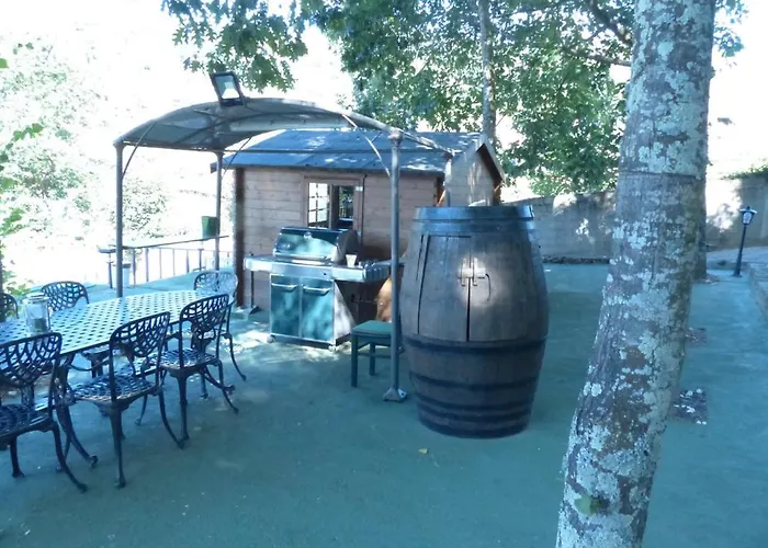 펜션 Quinta Da Cartida Santa Marinha do Zêzere