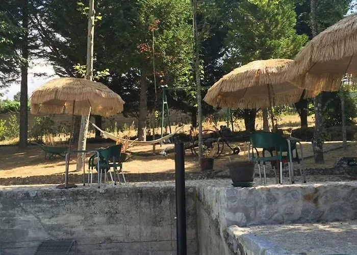 펜션 Quinta Da Cartida Santa Marinha do Zêzere