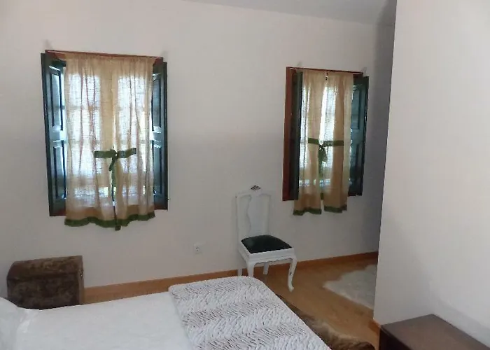 펜션 Quinta Da Cartida Santa Marinha do Zêzere